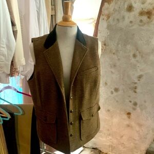 Classic wool Fall vest